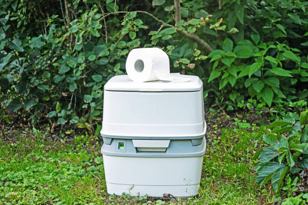 Porta potty rental for outdoor events in Daisetta, TX