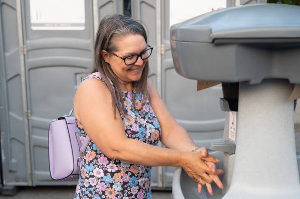 Best Porta potty rental near me  in Daisetta, TX
